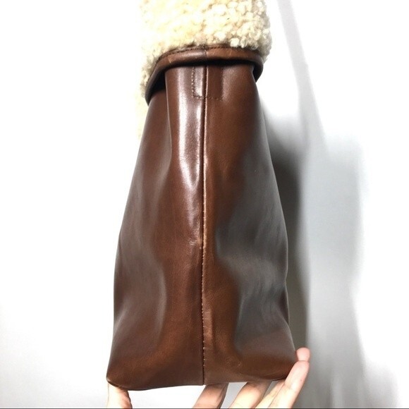 Jennifer Graham Sherpa Lined Leather Shoulder Bag - Picture 7 of 16
